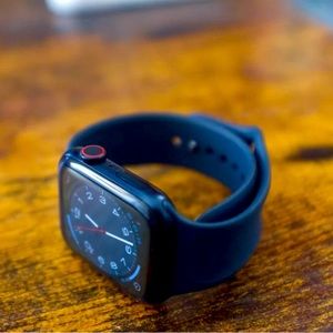 Like new Apple Watch SE 40MM GPS